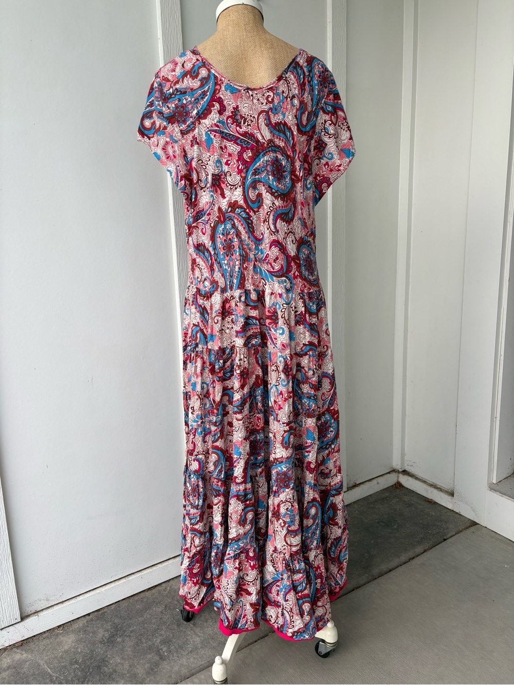 Soft Surroundings Kara Maxi Dress in Framboise Paisley 2X - Picture 9 of 10